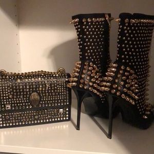 Gold studded healed boots feeling bold..these are for you.
